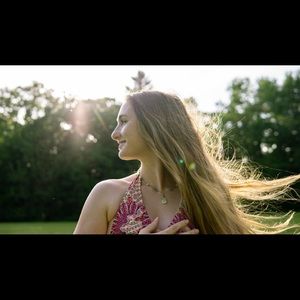 Meet your Posher, Sybble